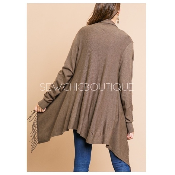 Softest Shawl Sweater w/Buttons & Fringe Hem - Picture 2 of 8